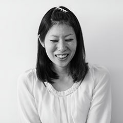 山田麻衣